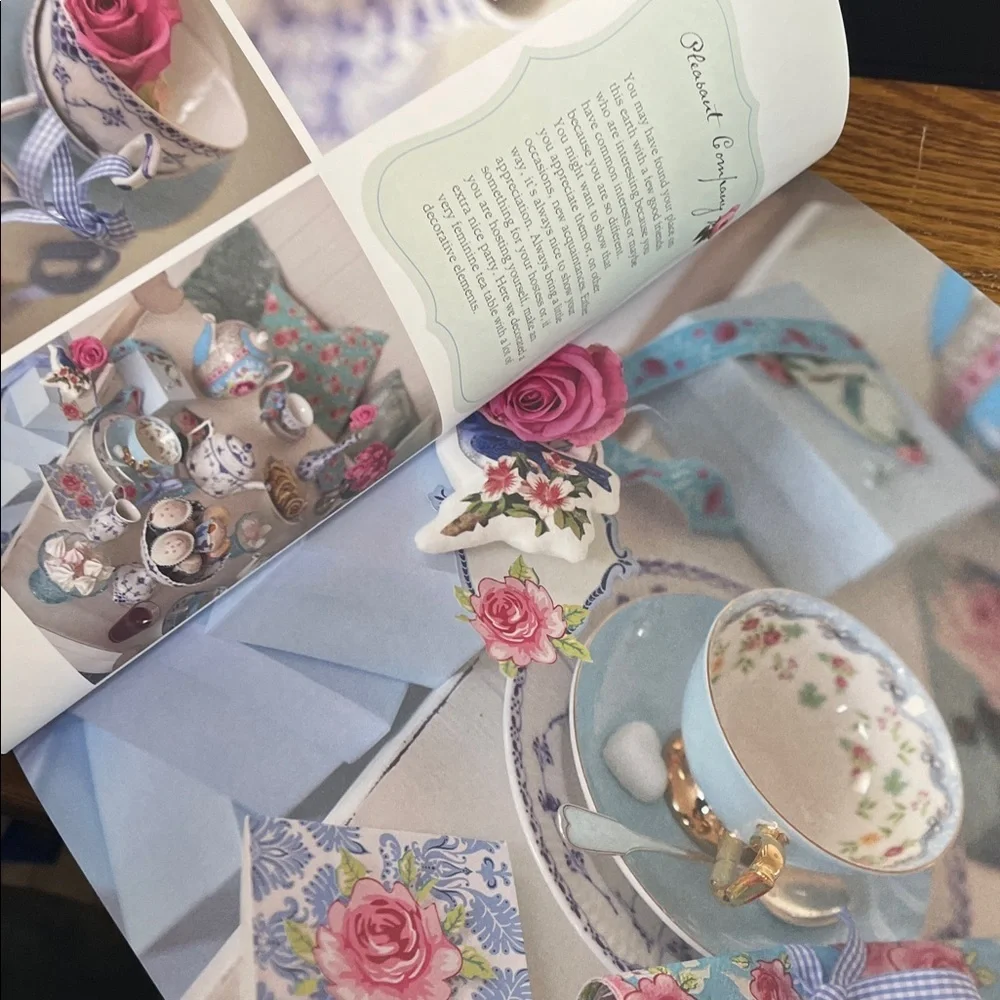 Tilda’s Studio Magazine Book  50+ Crafts Ideas 160 Pages Sewing Projects Designs